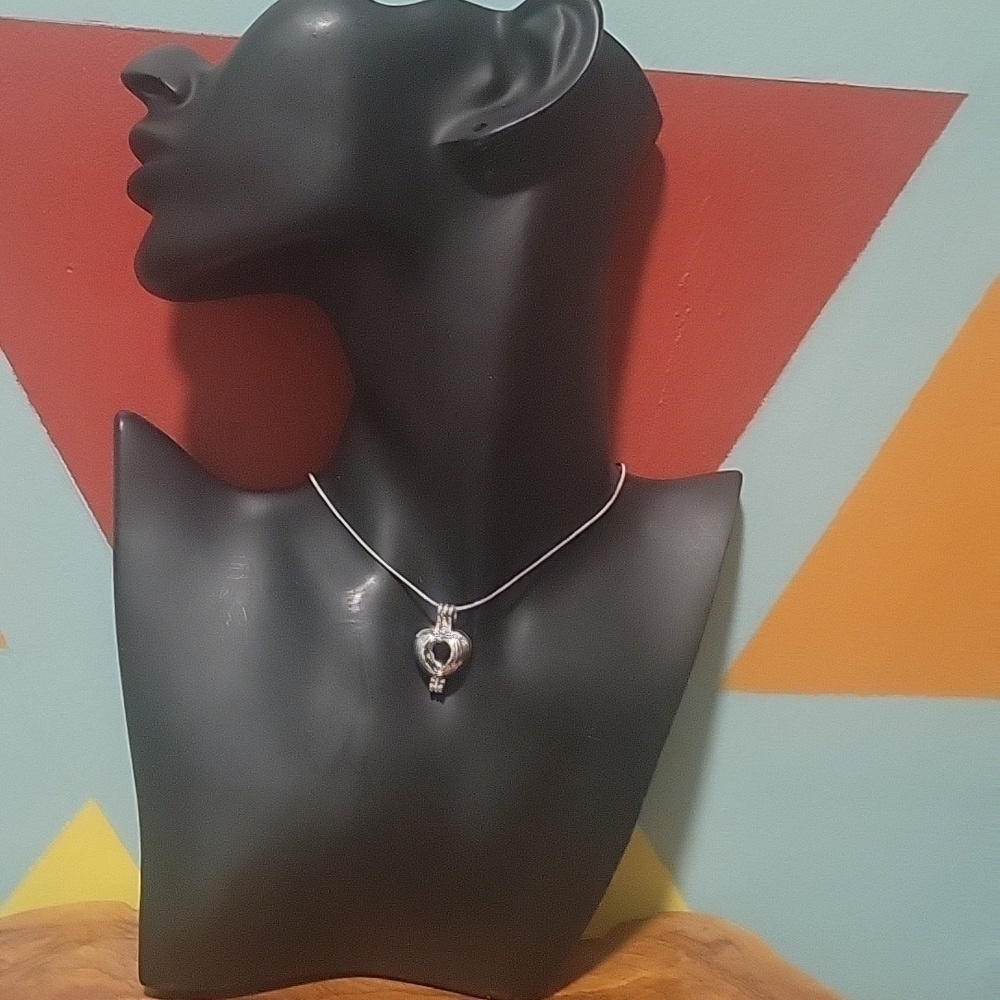 New Heart With Wings Pearl Cage Necklace 18 Inch Chain Silver Plated